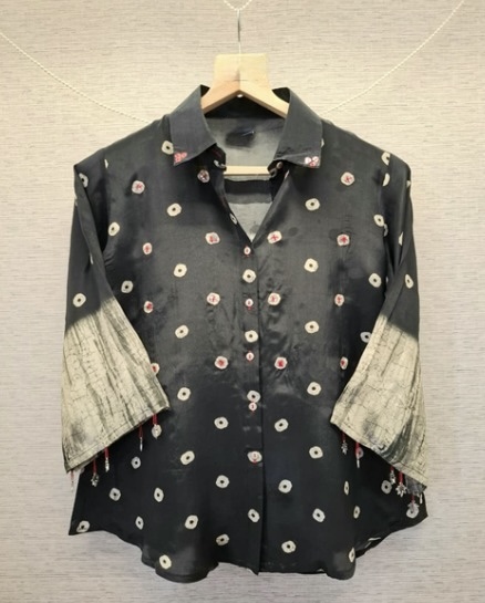 Black Mirror Work Crepe Shirt