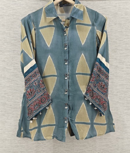Blue Beige Triangle Print Shirt